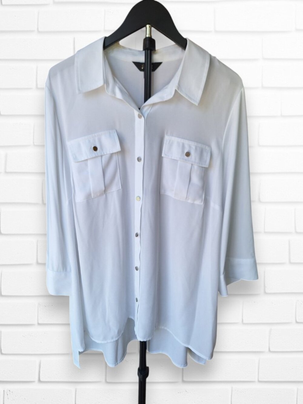 White Button Front Tunic Top Sz 2X